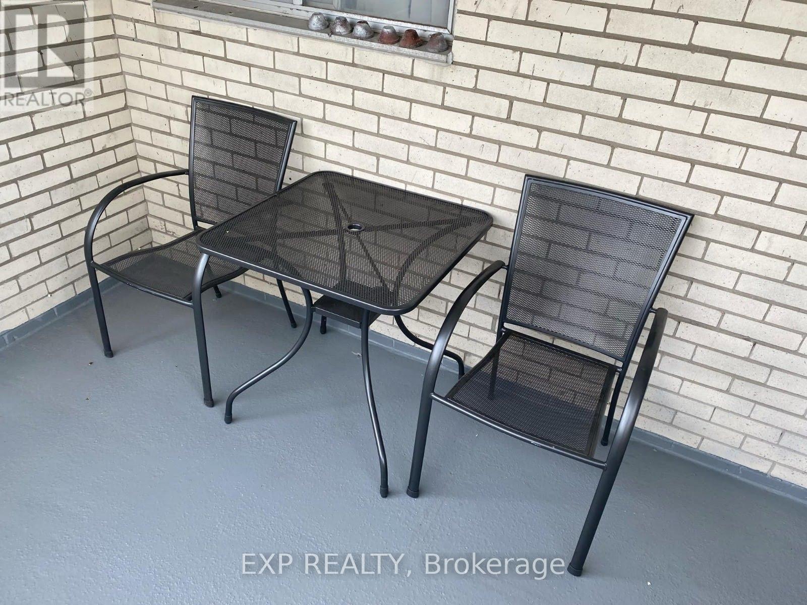 1813 - 320 Dixon Road, Toronto, Ontario  M9R 1S8 - Photo 11 - W12077768