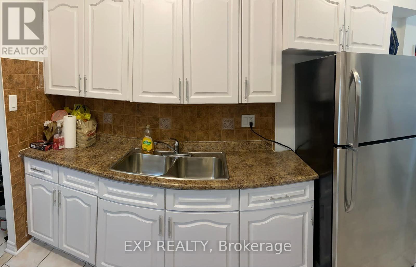 1813 - 320 Dixon Road, Toronto, Ontario  M9R 1S8 - Photo 3 - W12077768