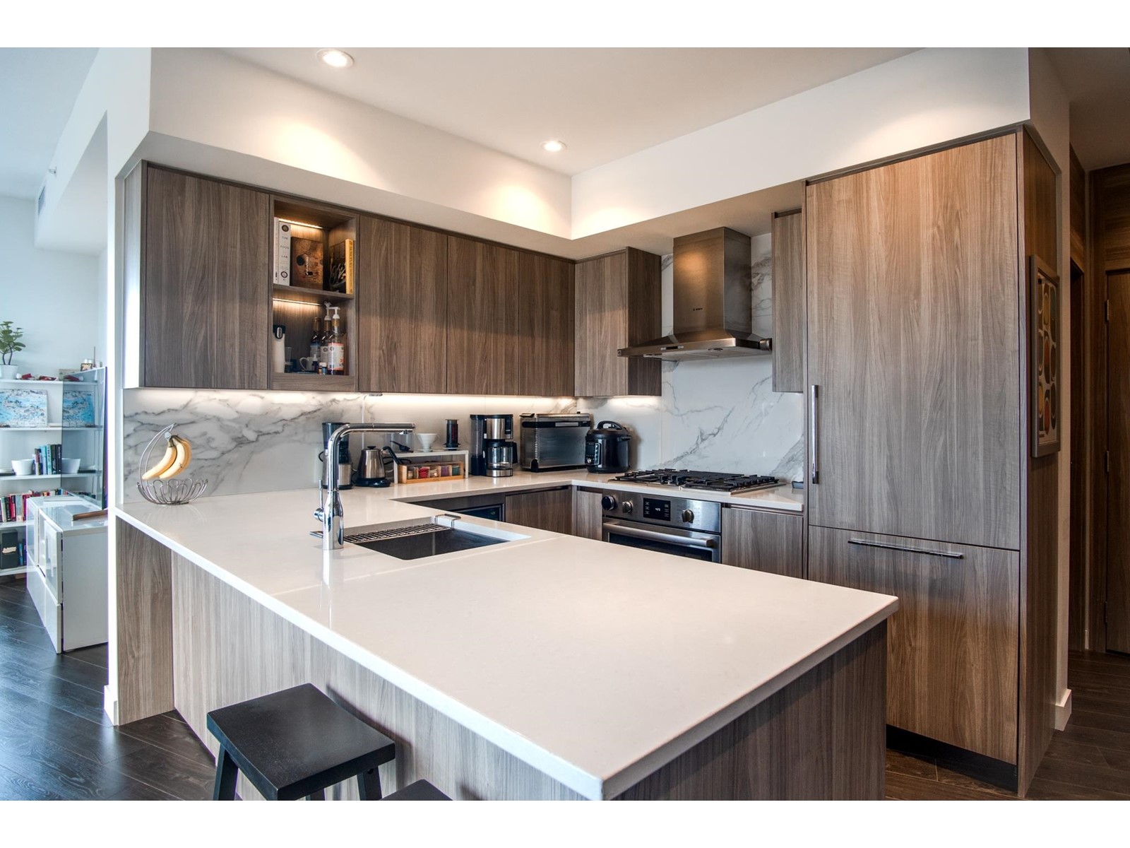 4102 9887 Whalley Boulevard, Surrey, British Columbia  V3T 0P4 - Photo 5 - R2987191