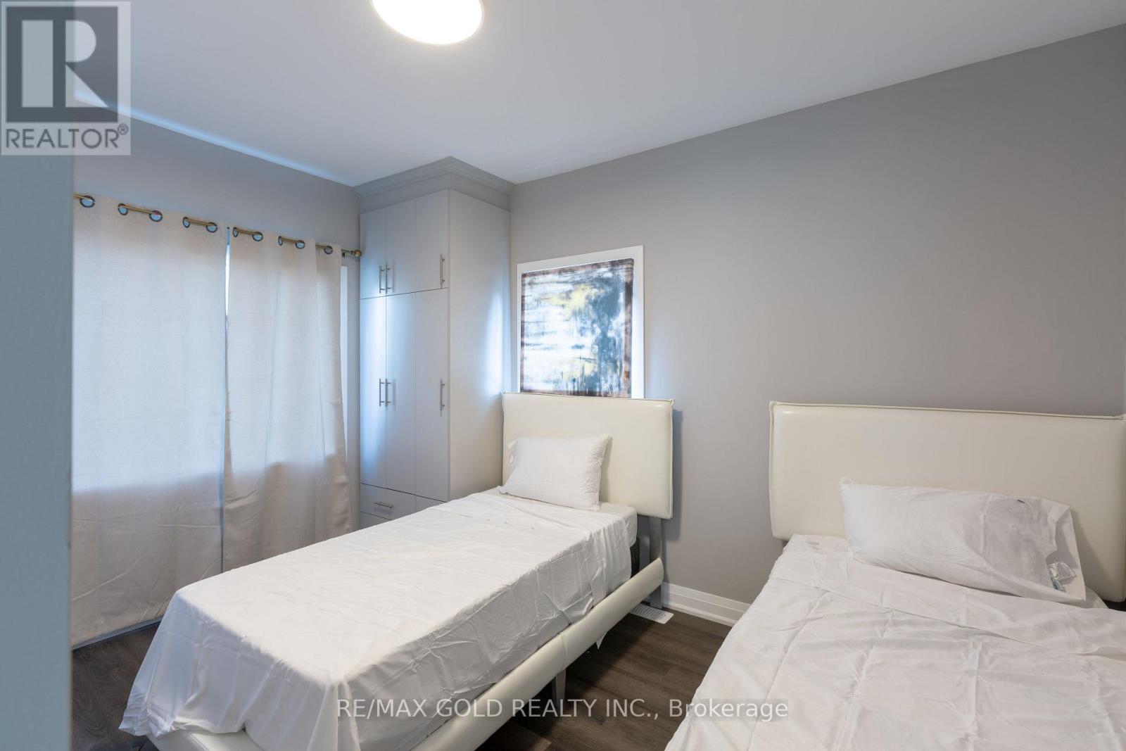 1343 Lillian Avenue N, Windsor, Ontario  N8X 4A4 - Photo 15 - X12077806