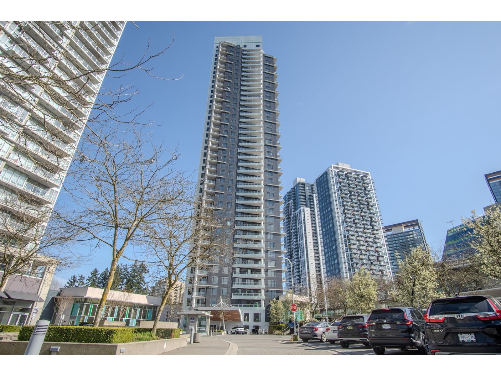 4102 9887 Whalley Boulevard, Surrey, British Columbia  V3T 0P4 - Photo 2 - R2987191