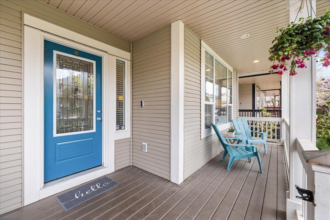 Property at 19422 66A AVENUE image 3