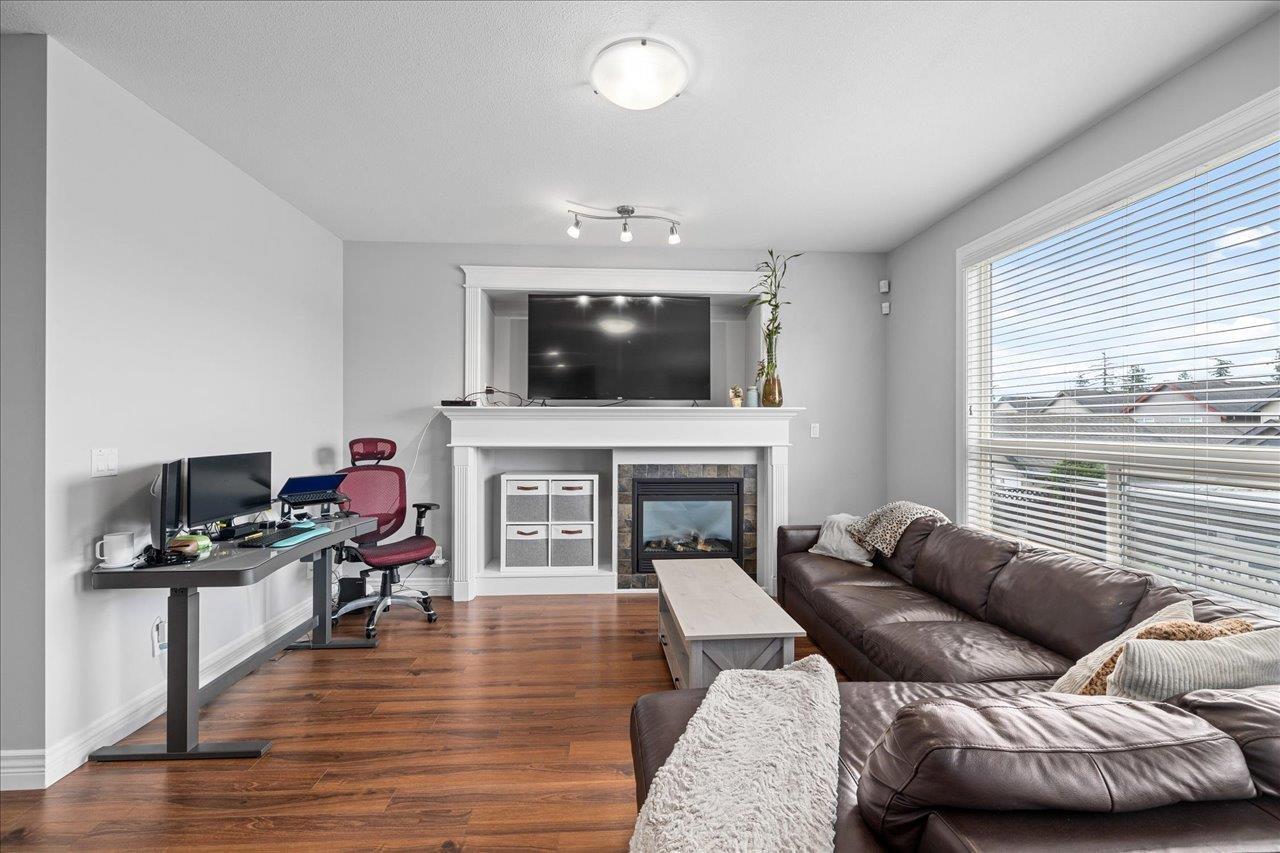 19422 66a Avenue, Surrey, British Columbia  V4N 0C3 - Photo 17 - R2989354