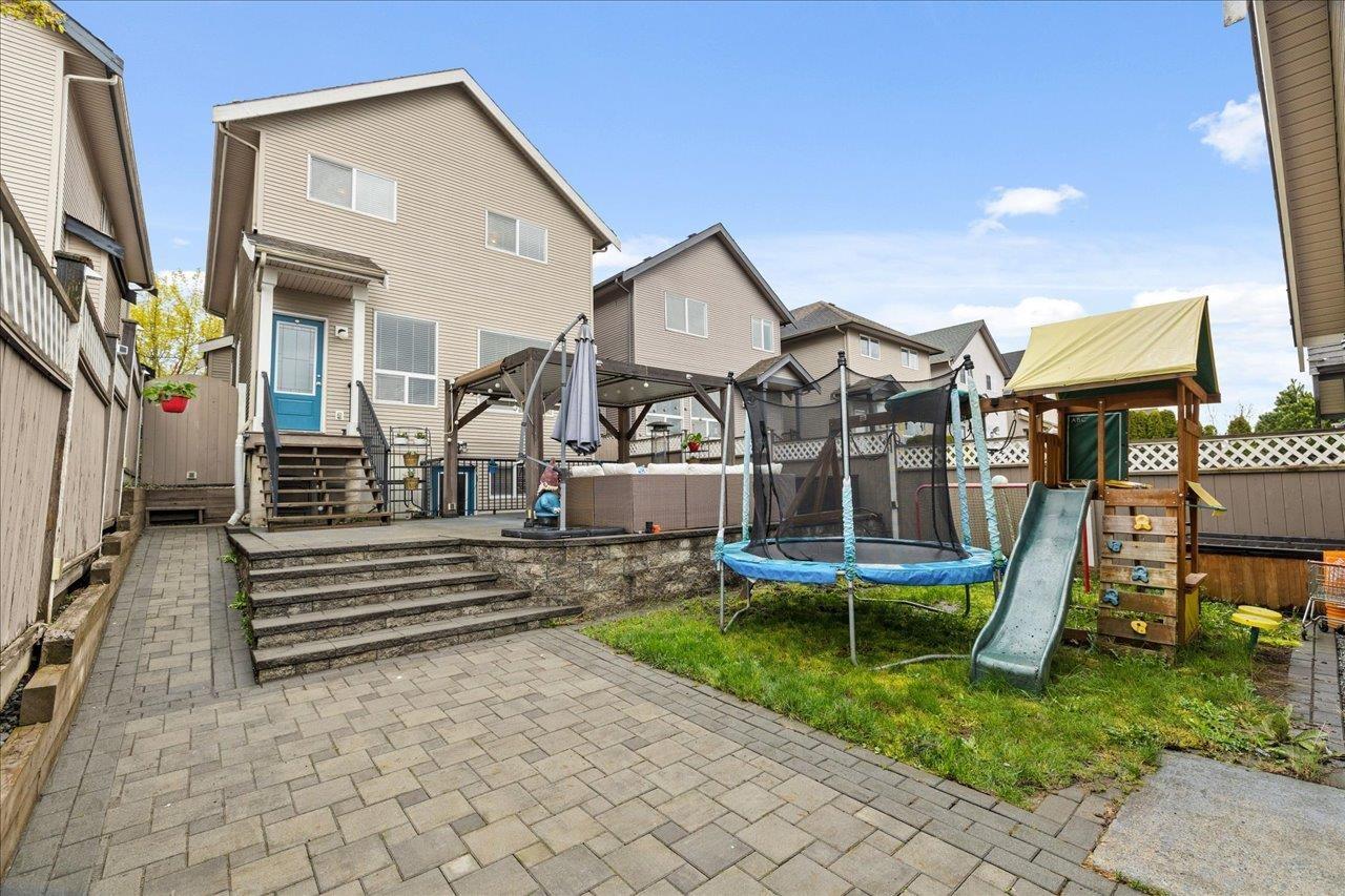 19422 66a Avenue, Surrey, British Columbia  V4N 0C3 - Photo 38 - R2989354