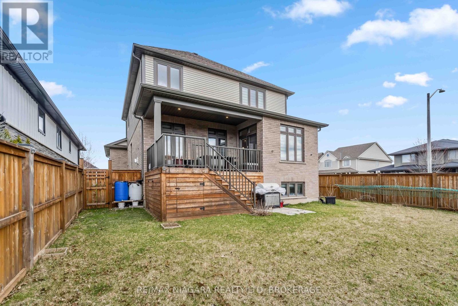 1 Hopkins Street, Thorold, Ontario  L2V 0E6 - Photo 37 - X12077843
