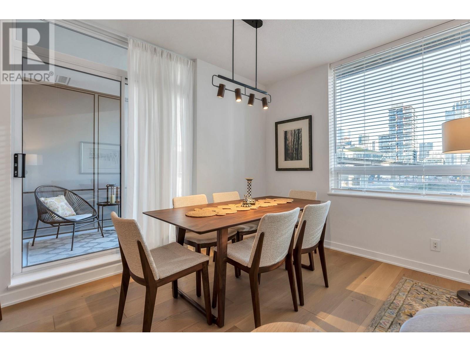 606 638 Beach Crescent, Vancouver, British Columbia  V6Z 3H4 - Photo 6 - R2989357