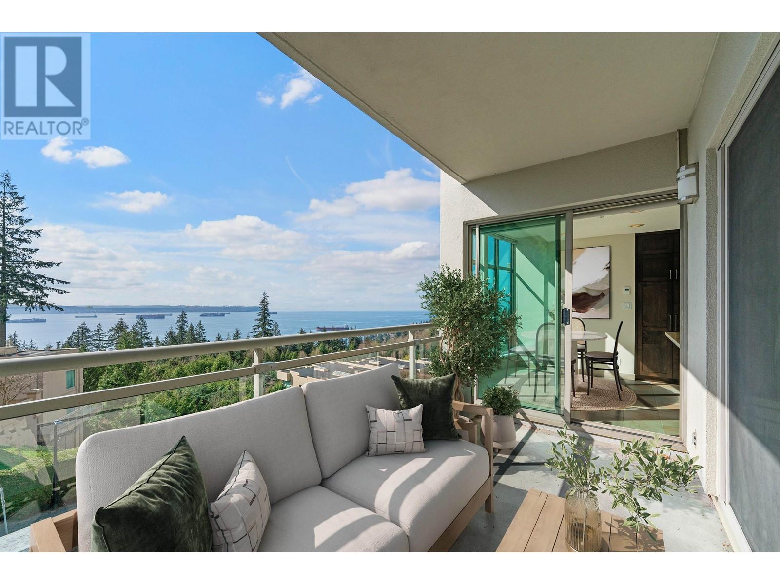 403 3105 DEER RIDGE DRIVE, west vancouver, British Columbia