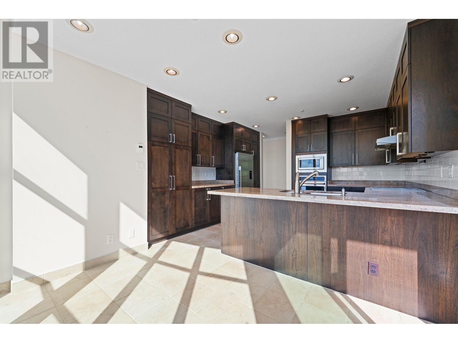 403 3105 Deer Ridge Drive, West Vancouver, British Columbia  V7S 4W1 - Photo 5 - R2989362