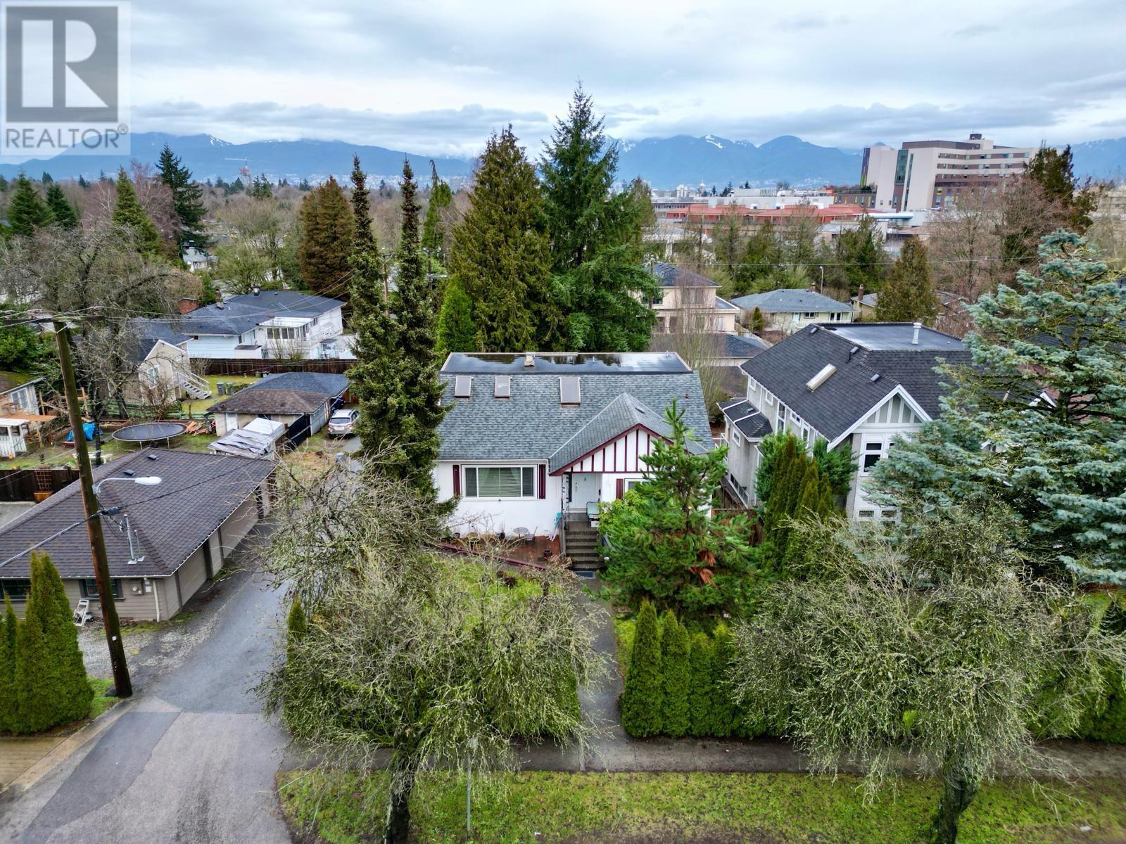 Property at 985 W 33RD AVENUE image 1
