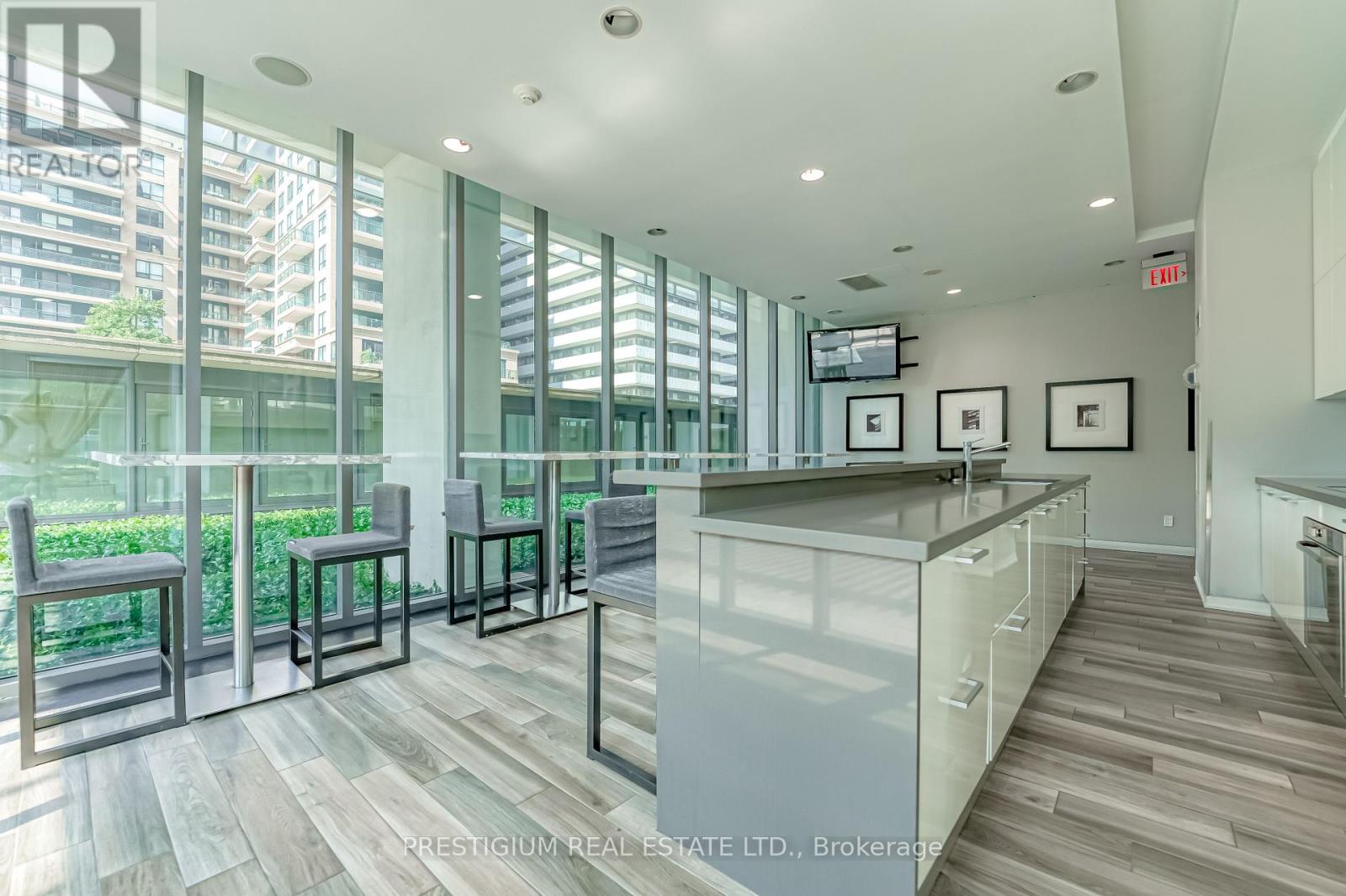 3704 - 33 Charles Street E, Toronto, Ontario  M4Y 0A2 - Photo 29 - C12077876