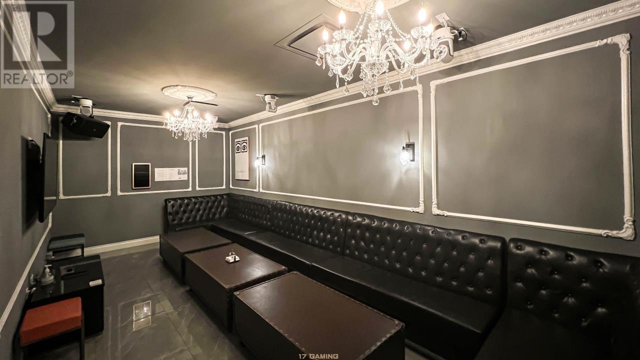 230 4351 No. 3 Road, Richmond, British Columbia  V6X 3A7 - Photo 3 - C8068327