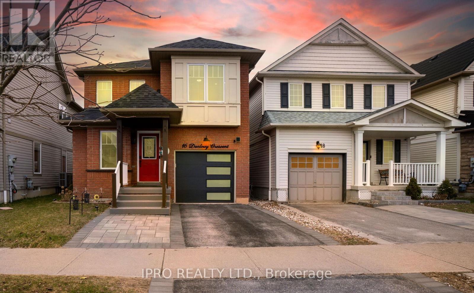 Property at 16 DONLEVY CRESCENT image 1