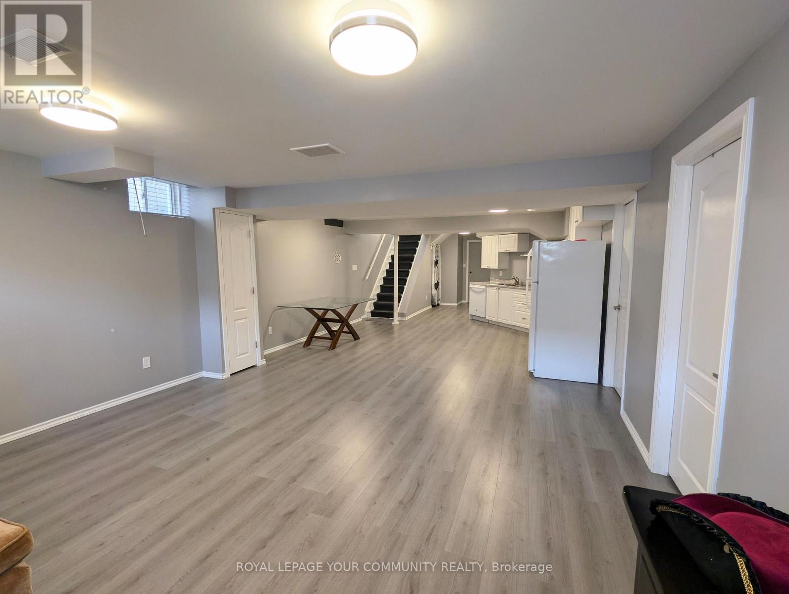 88 Bramsey Street, Georgina, Ontario  L0E 1R0 - Photo 10 - N12077860