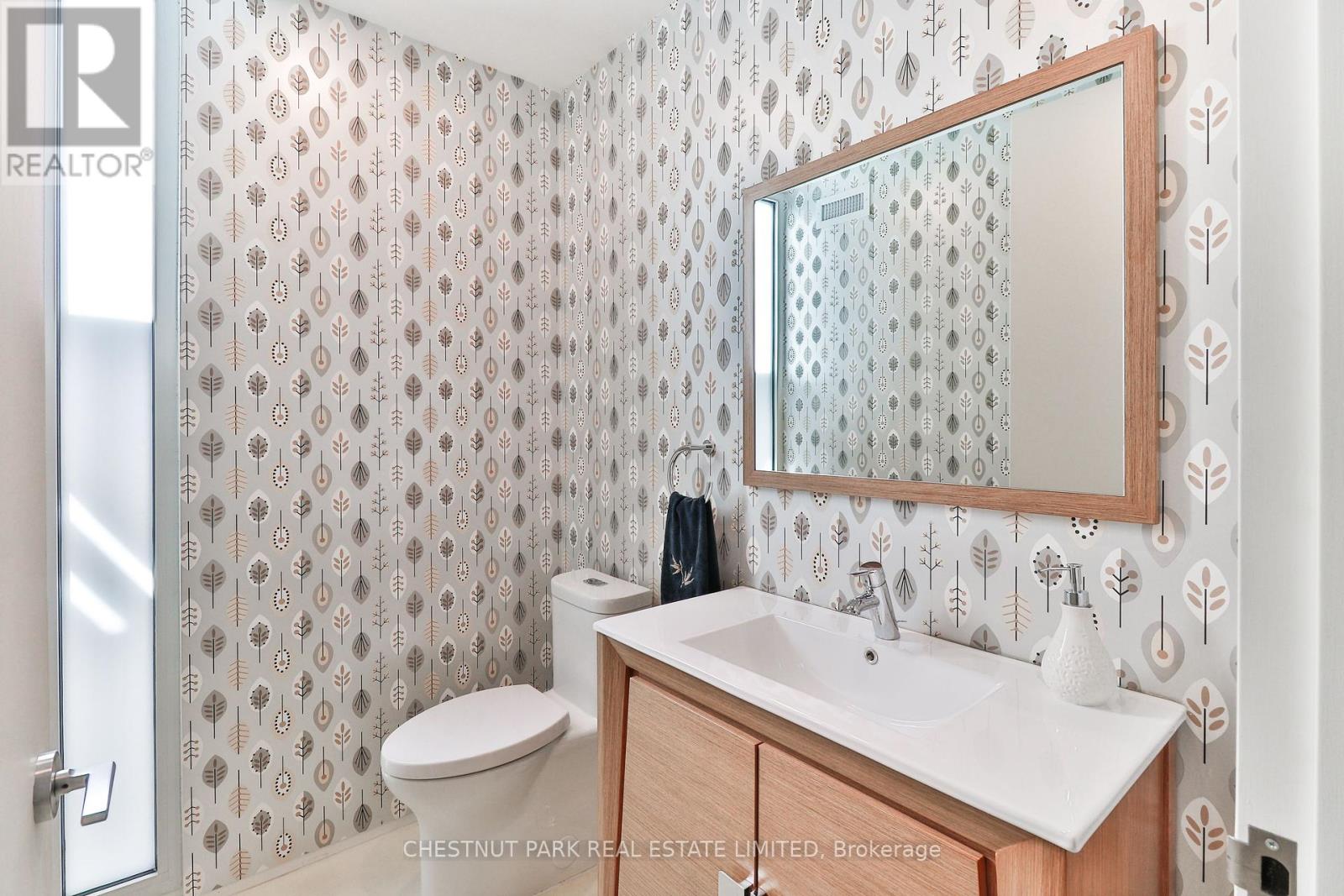 1427 Birch Avenue, Burlington (Brant), Ontario  L7S 1J4 - Photo 16 - W12077866