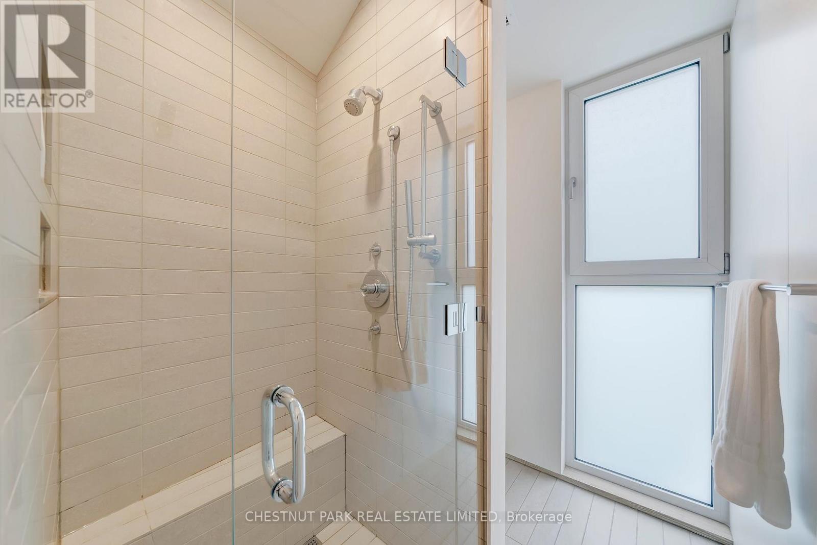 1427 Birch Avenue, Burlington (Brant), Ontario  L7S 1J4 - Photo 28 - W12077866