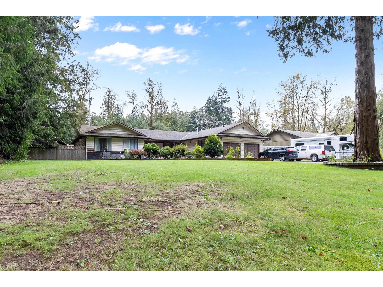 Property at 18478 94 AVENUE image 3