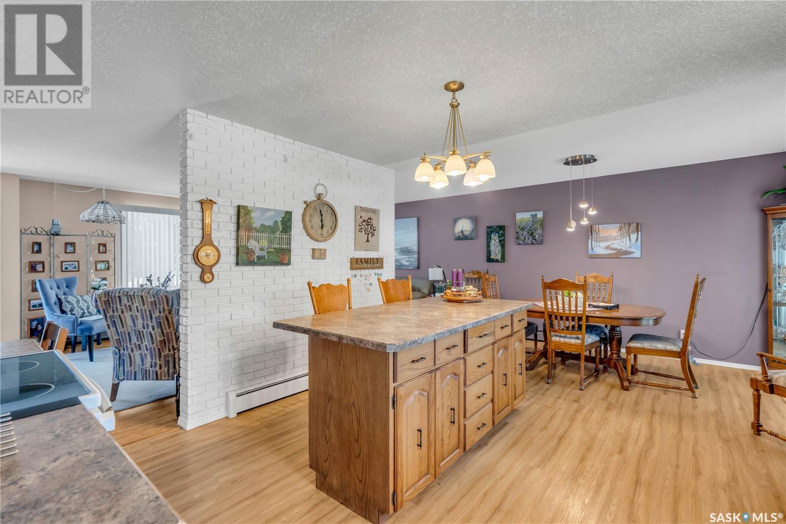 214 Edwards Street, Strasbourg, Saskatchewan  S0G 4V0 - Photo 12 - SK002470