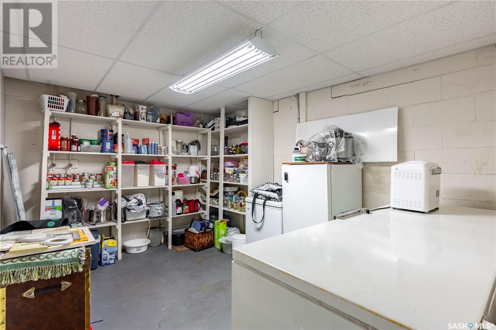 214 Edwards Street, Strasbourg, Saskatchewan  S0G 4V0 - Photo 40 - SK002470