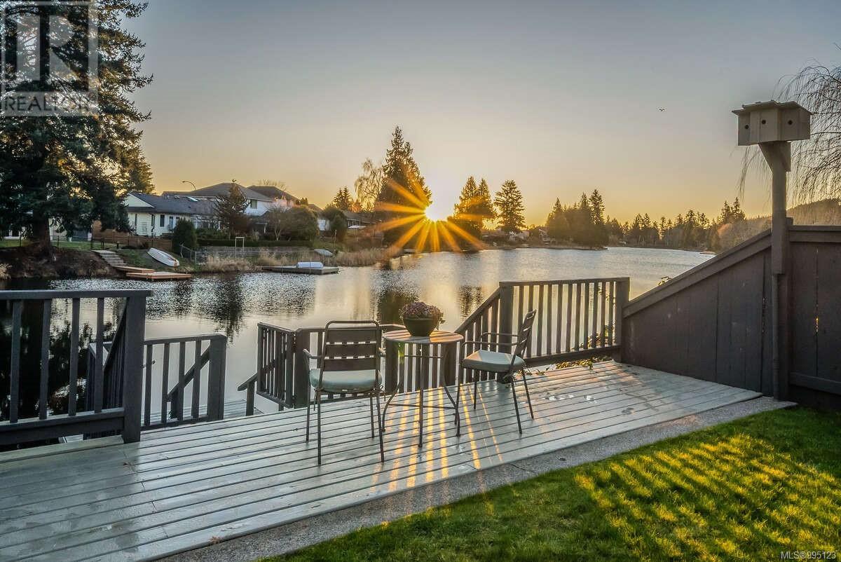 Property at 2248 Dockside Way image 5