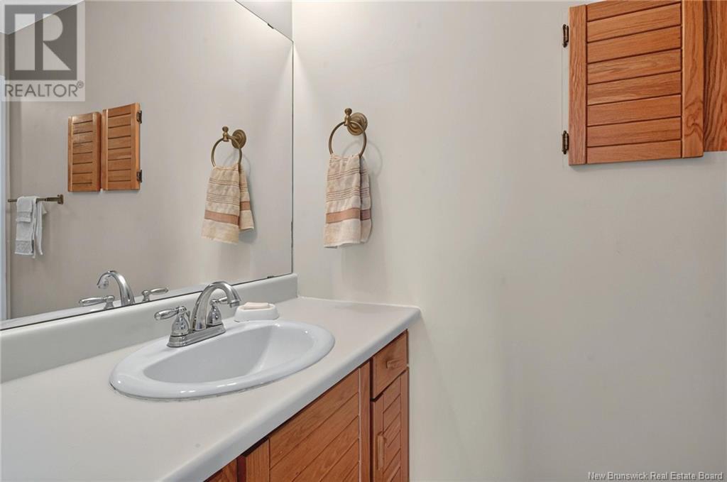 43 Parlee Drive, Moncton, New Brunswick  E1E 3B2 - Photo 21 - NB116120