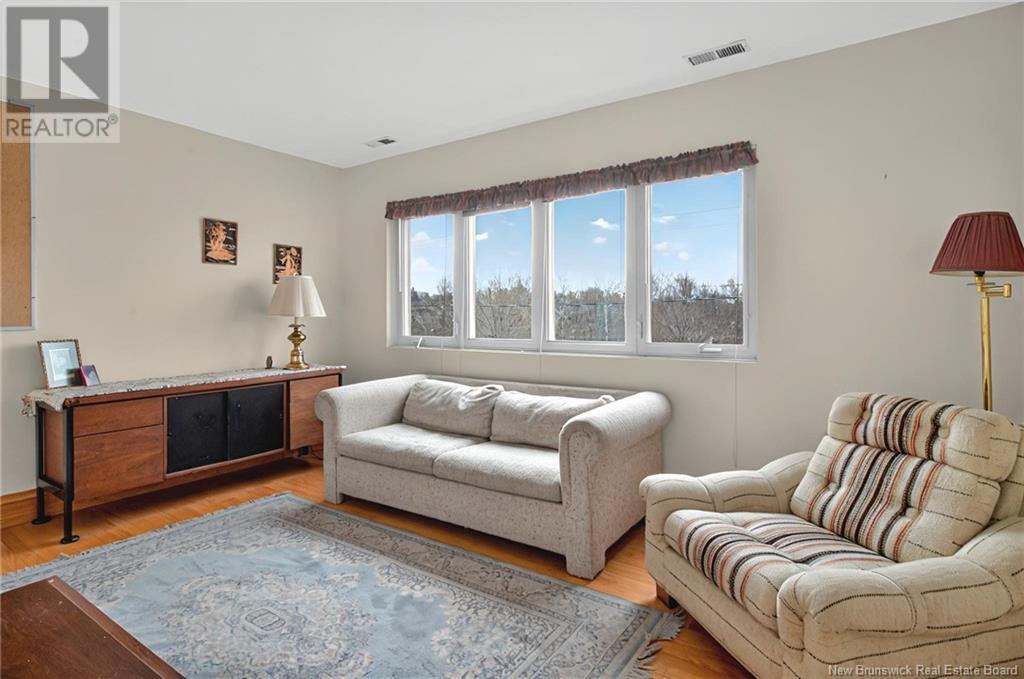 43 Parlee Drive, Moncton, New Brunswick  E1E 3B2 - Photo 22 - NB116120