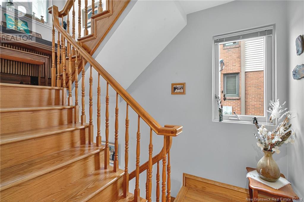 43 Parlee Drive, Moncton, New Brunswick  E1E 3B2 - Photo 3 - NB116120