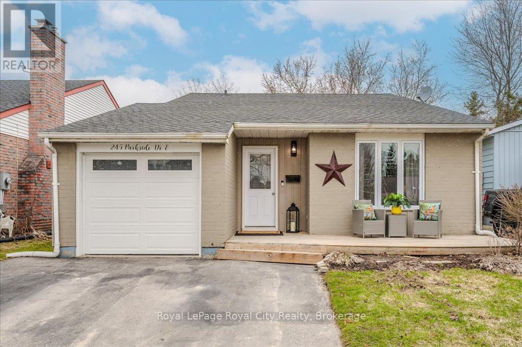 245 PARKSIDE DRIVE E, Centre Wellington, Ontario