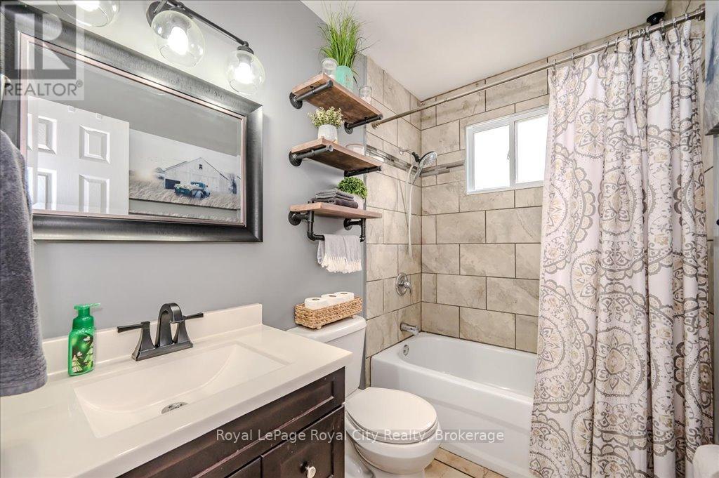 245 Parkside Drive E, Centre Wellington, Ontario  N1M 3E7 - Photo 15 - X12077955