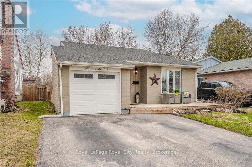 245 Parkside Drive E, Centre Wellington, Ontario  N1M 3E7 - Photo 3 - X12077955