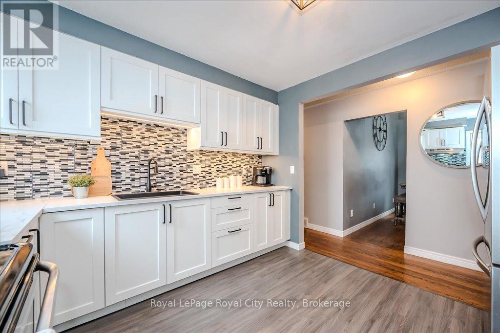 245 Parkside Drive E, Centre Wellington, Ontario  N1M 3E7 - Photo 9 - X12077955