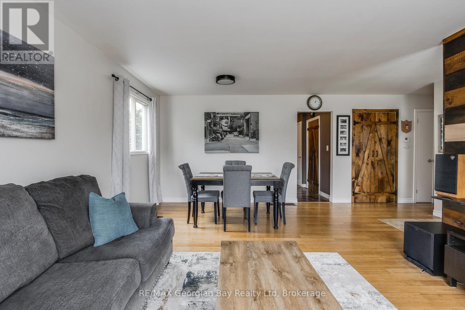 44 Hill Top Drive, Penetanguishene, Ontario  L9M 1H9 - Photo 9 - S12077976