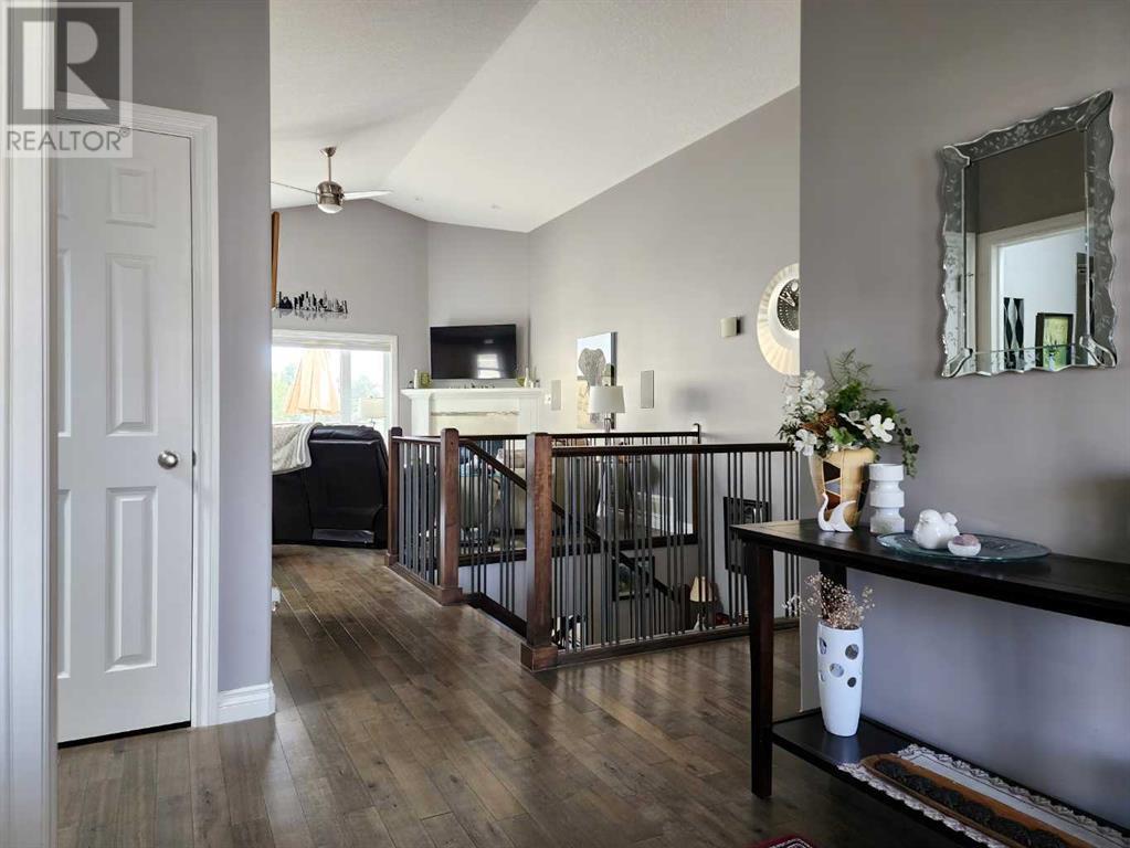 Property at 295 Canyon Boulevard W image 2