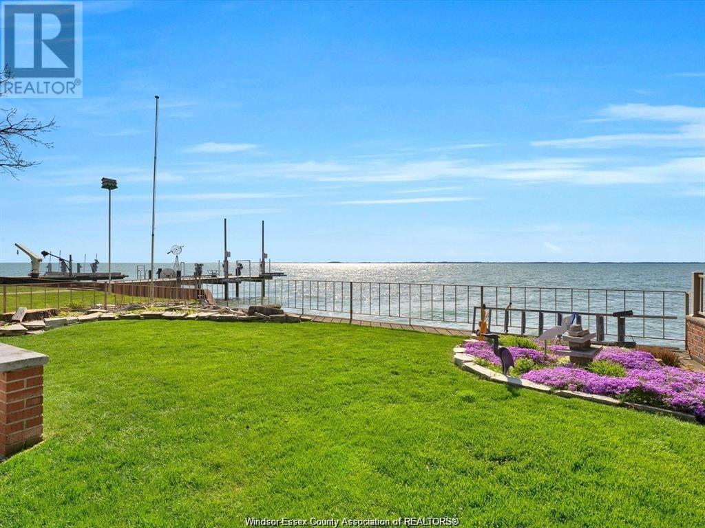 Property at 39 WOODBRIDGE DRIVE image 5