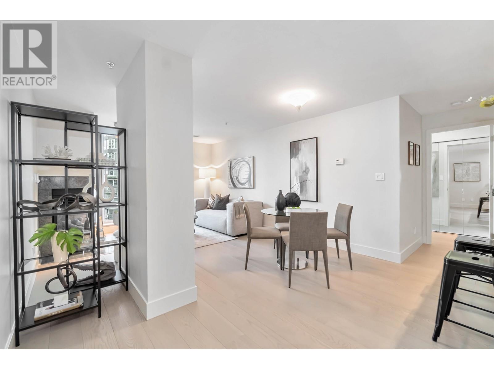 Listing Picture 11 of 36 : 1007 590 NICOLA STREET, Vancouver / 溫哥華 - 魯藝地產 Yvonne Lu Group - MLS Medallion Club Member