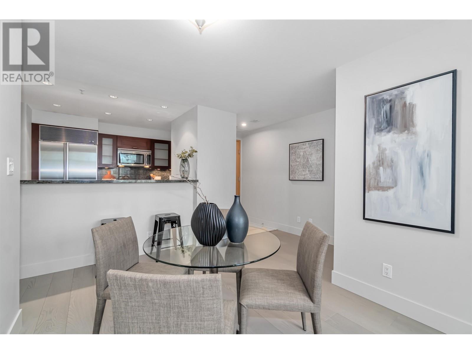 Listing Picture 14 of 36 : 1007 590 NICOLA STREET, Vancouver / 溫哥華 - 魯藝地產 Yvonne Lu Group - MLS Medallion Club Member