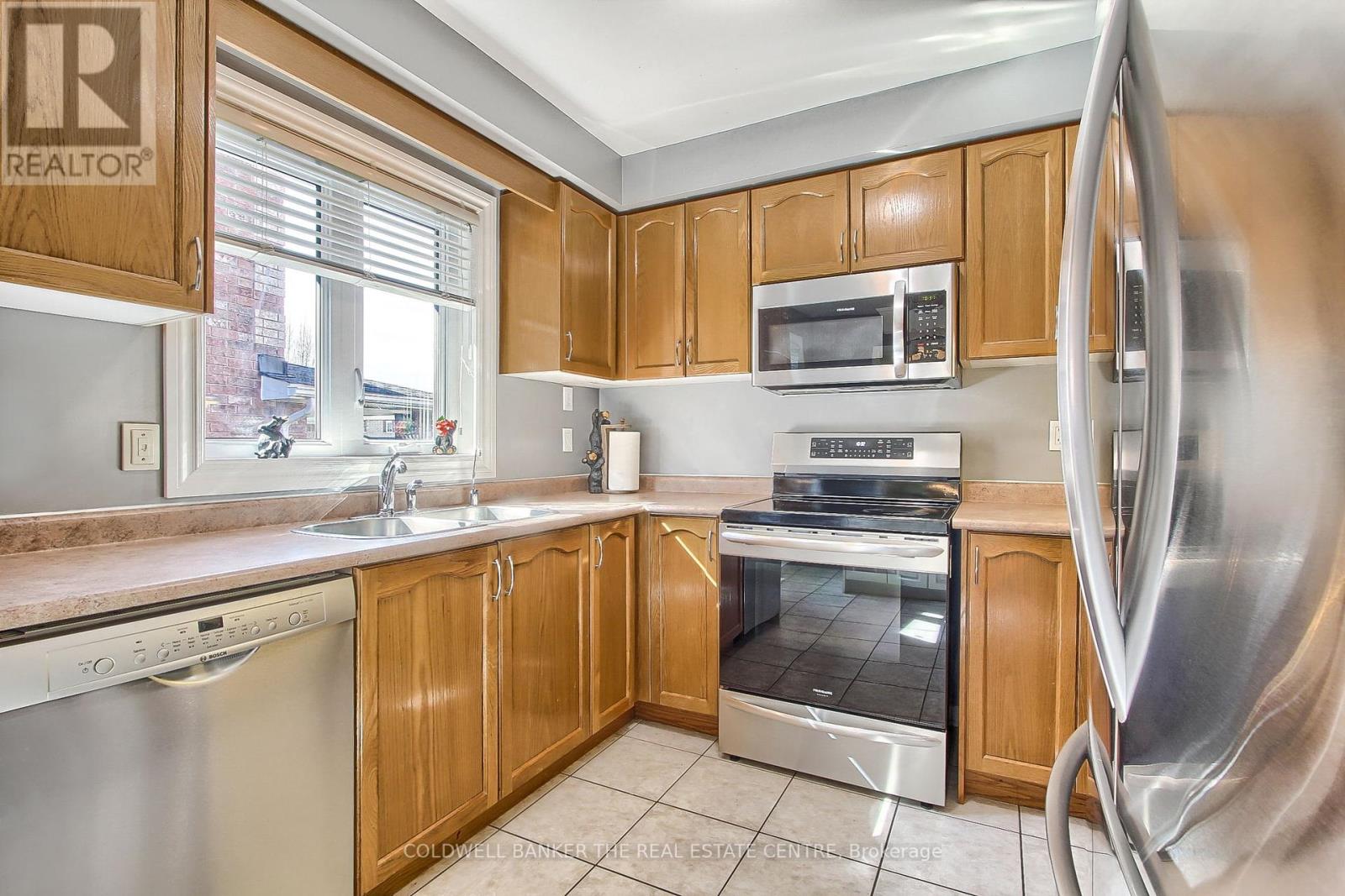Property at 58 PRINCE DRIVE image 5