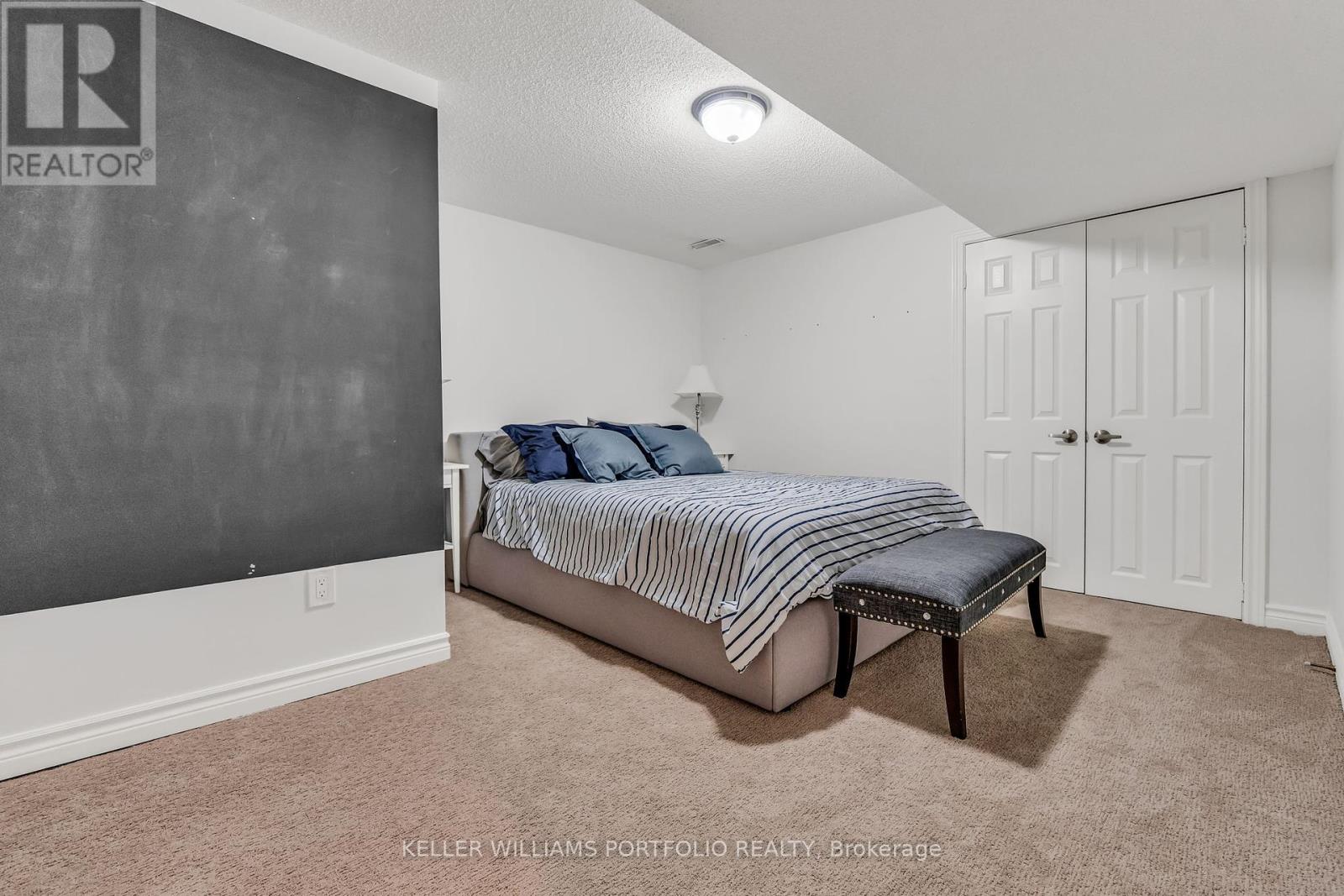 1123 Lakeshore Road E, Oakville (Oo Old Oakville), Ontario  L6J 1K9 - Photo 21 - W12078047