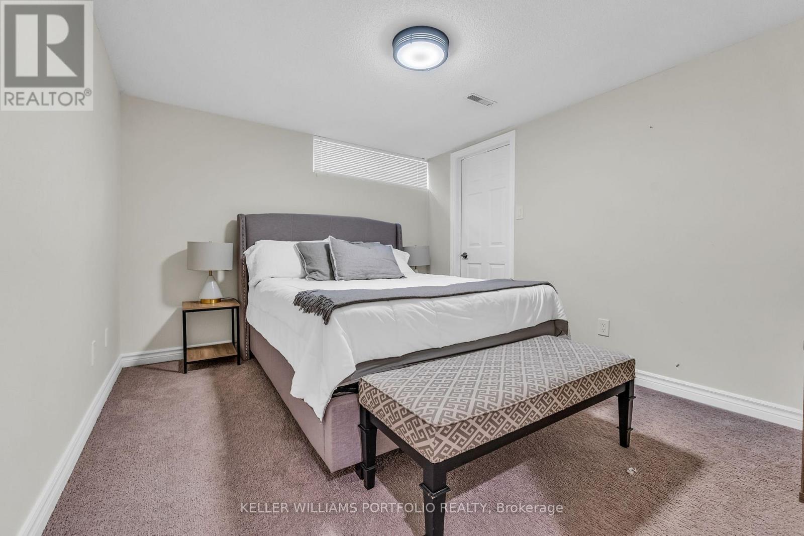 1123 Lakeshore Road E, Oakville (Oo Old Oakville), Ontario  L6J 1K9 - Photo 23 - W12078047