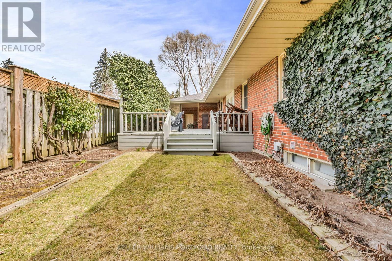 1123 Lakeshore Road E, Oakville (Oo Old Oakville), Ontario  L6J 1K9 - Photo 28 - W12078047
