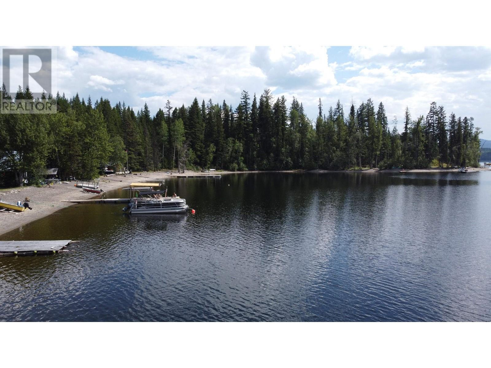 2855 HOOVER BAY ROAD, Canim Lake, British Columbia