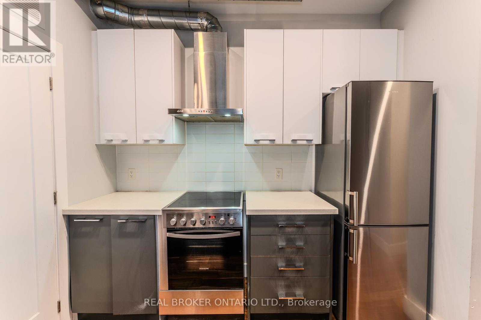 202 - 85 King Street E, Hamilton, Ontario  L8N 1A9 - Photo 3 - X12054234