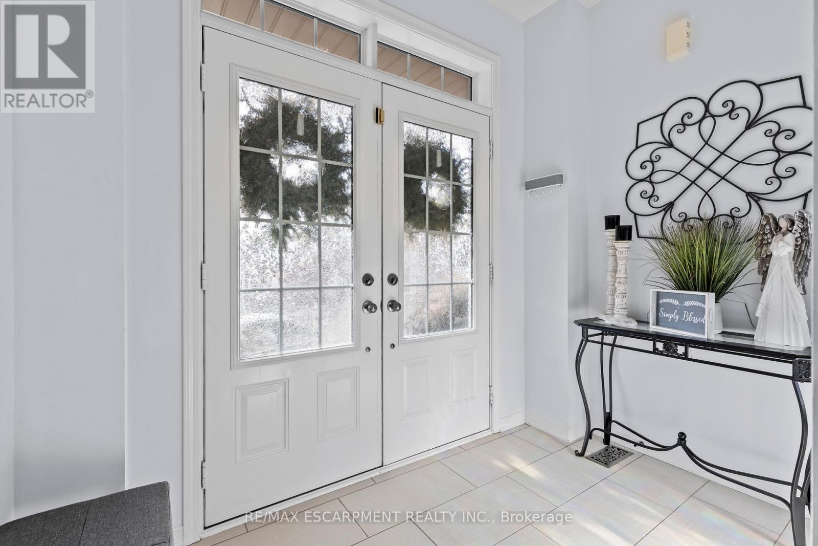 Property at 17 KELSO DRIVE image 3