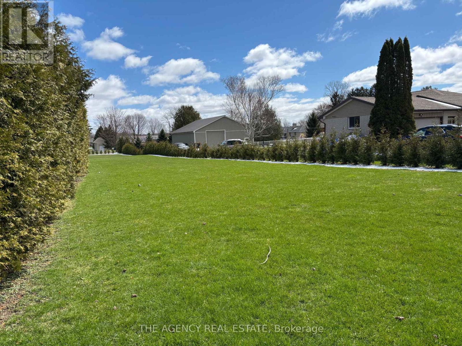 98 COULTER AVENUE, Central Elgin, Ontario