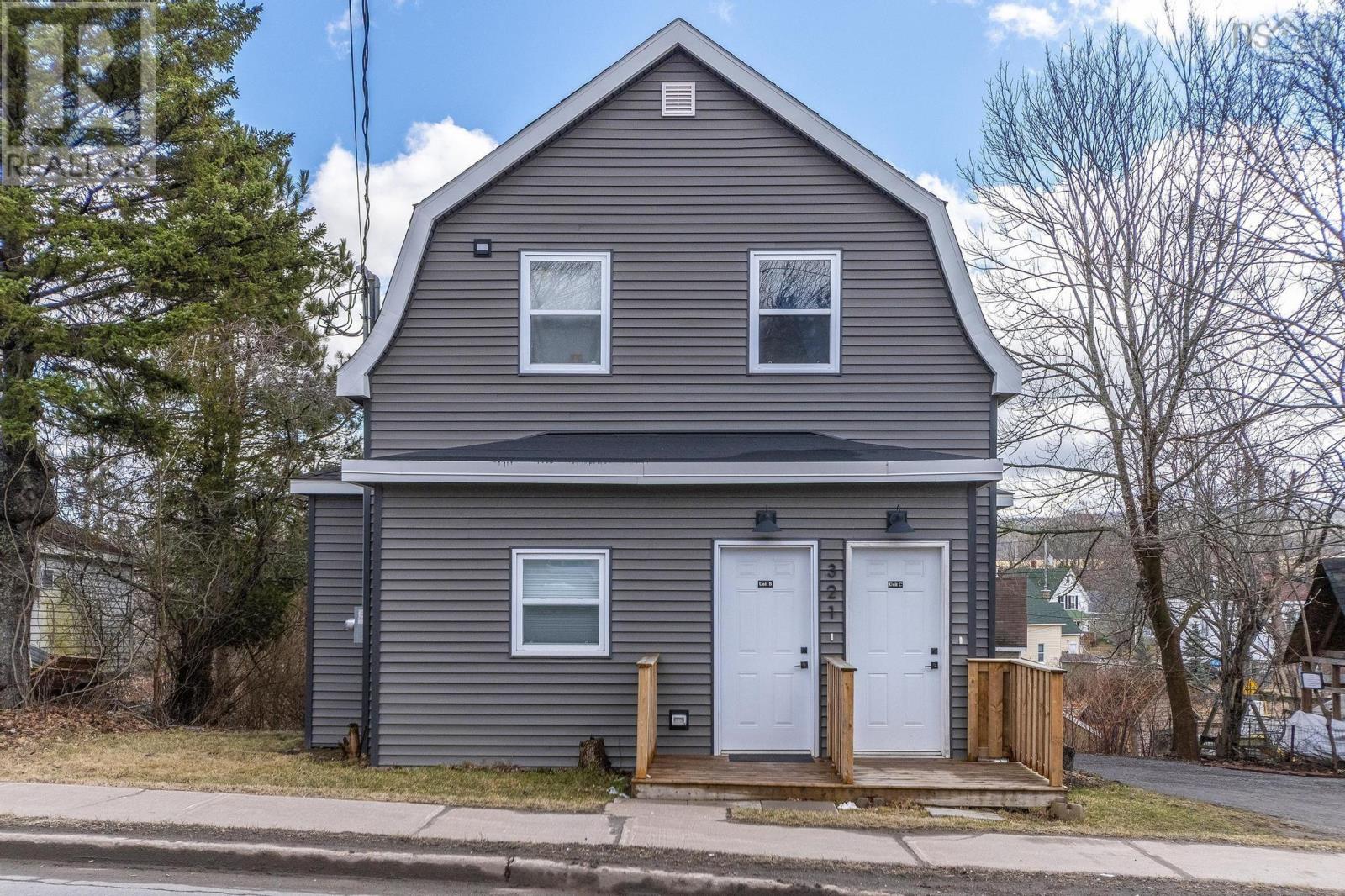 Property at 321 South Foord Street image 1