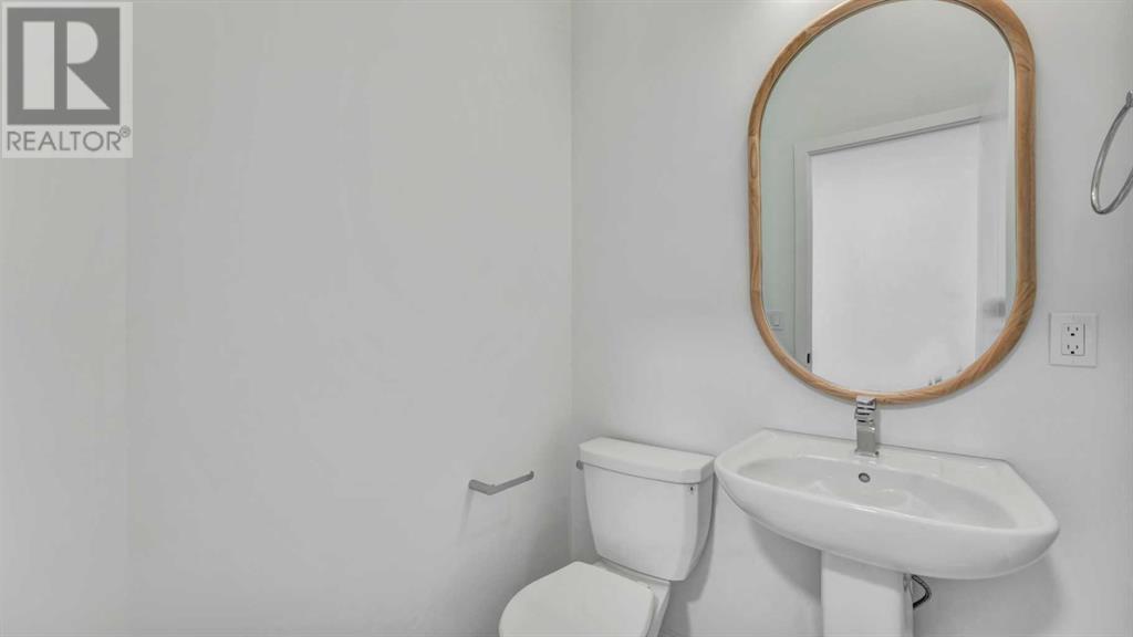 Property at 100 Sora Terrace SE image 4