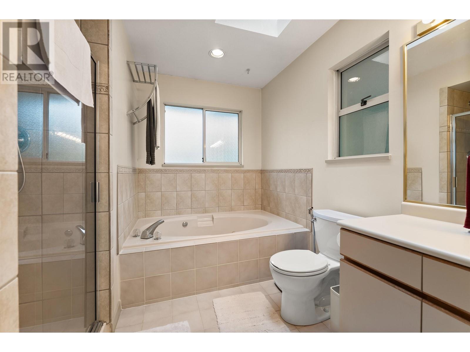4 7531 No. 1 Road, Richmond, British Columbia  V7C 1T7 - Photo 25 - R2989386