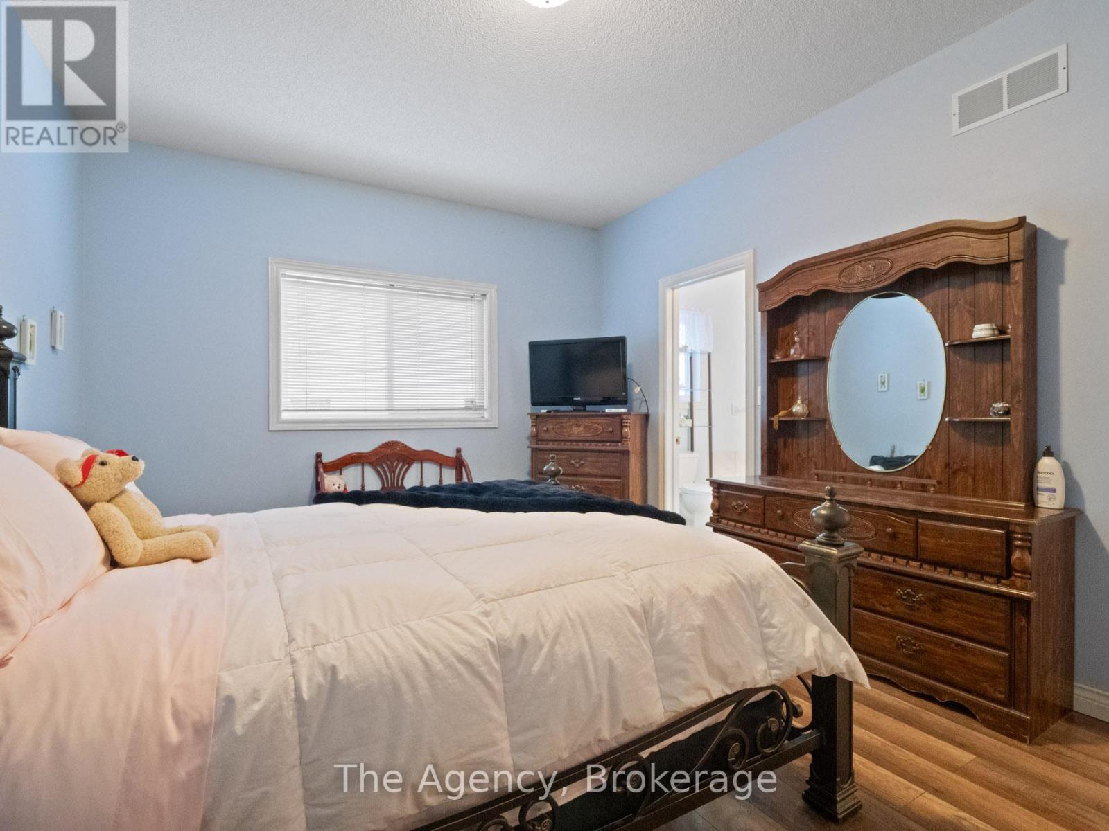 4344 Southerland Court, Niagara Falls, Ontario  L2G 7W4 - Photo 24 - X11994193