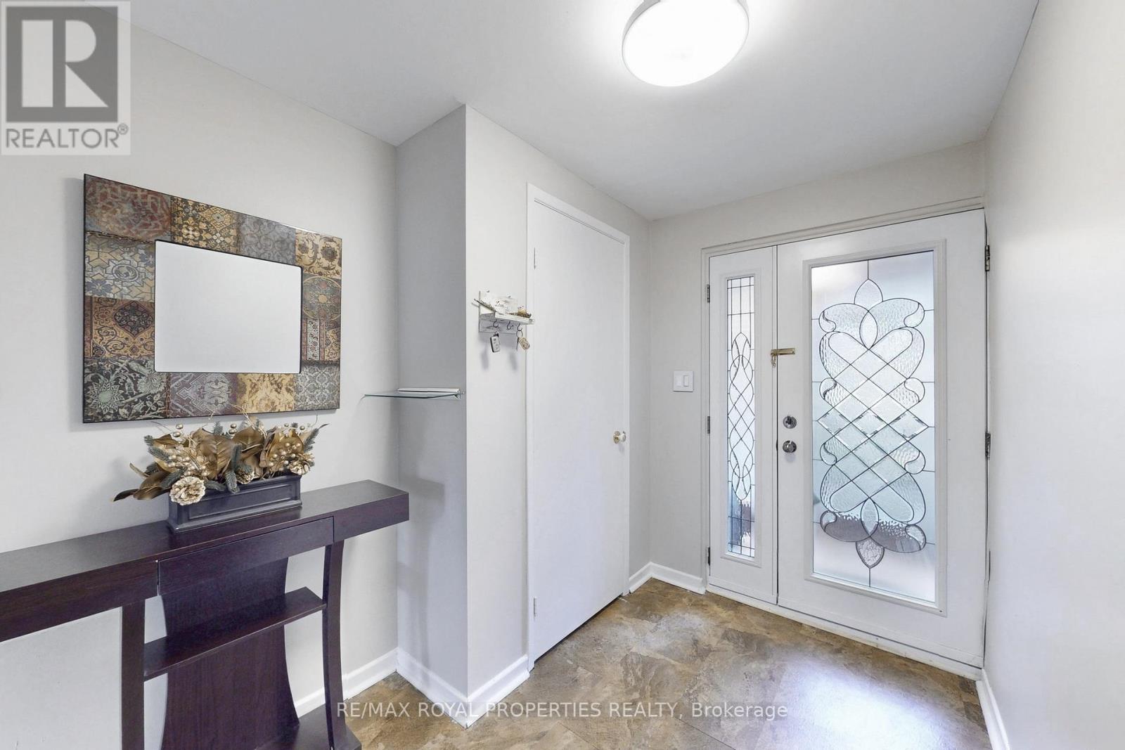 Property at 36 WINDY GOLFWAY image 5