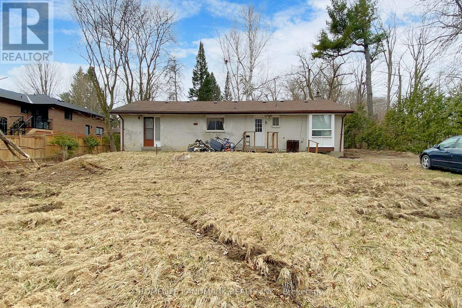 Property at 83 SPRUCEWOOD DRIVE image 1