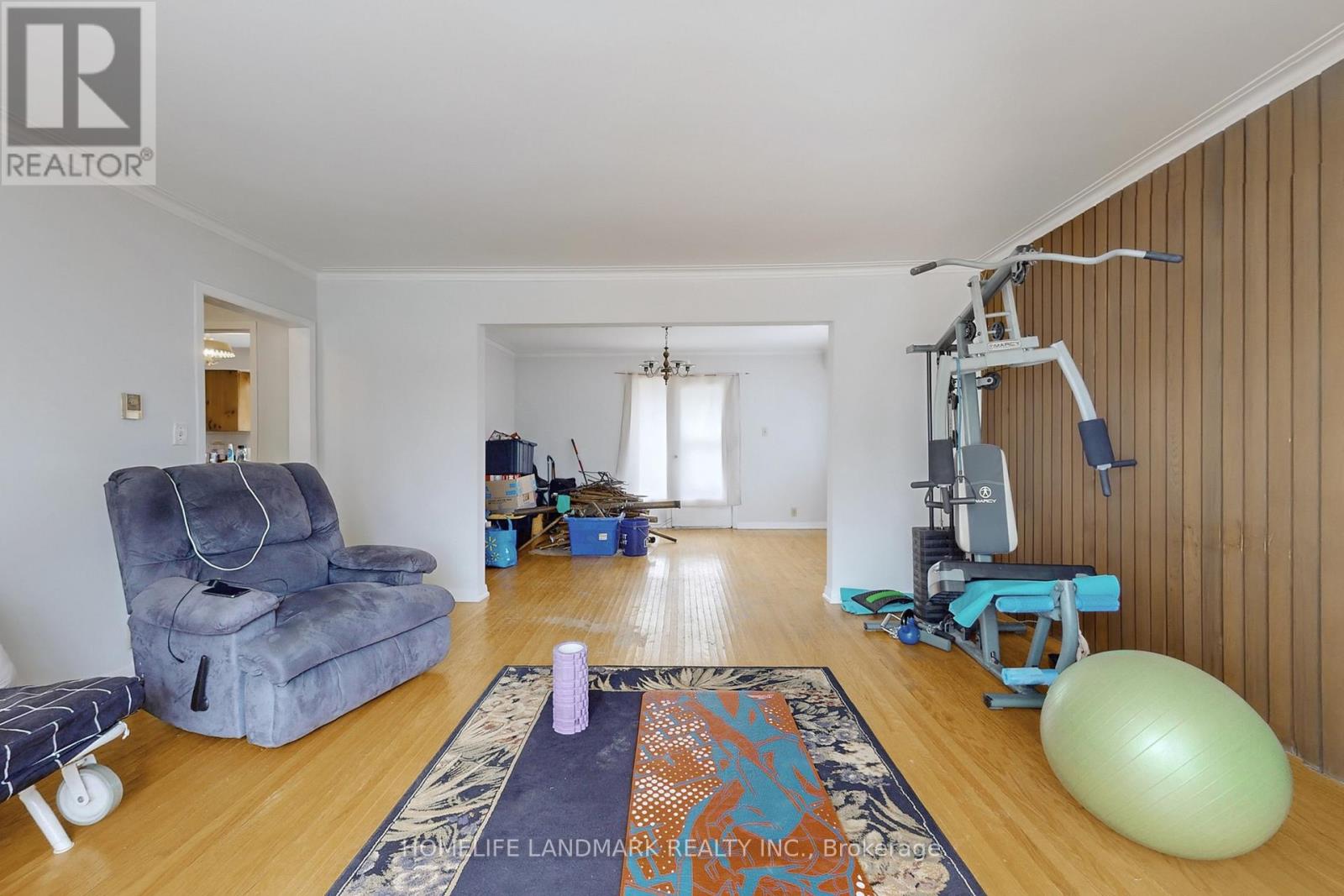 83 Sprucewood Drive, Markham, Ontario  L3T 2P9 - Photo 10 - N12074364